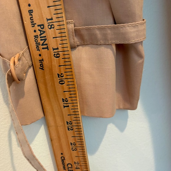 Vintage 70s London Fog Trench Coat 10 Petite Tan Hood Belted 3/4 Length Classic - Picture 16 of 16
